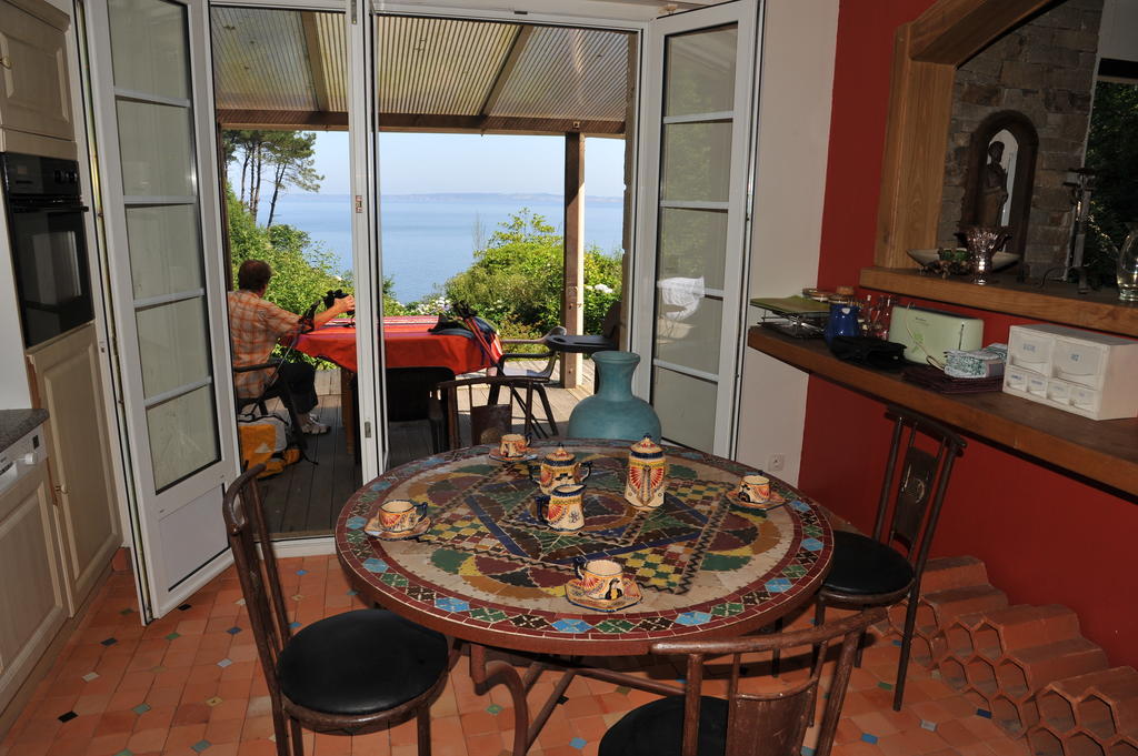 Les Fous De Bassans Poullan-sur-Mer Exterior foto