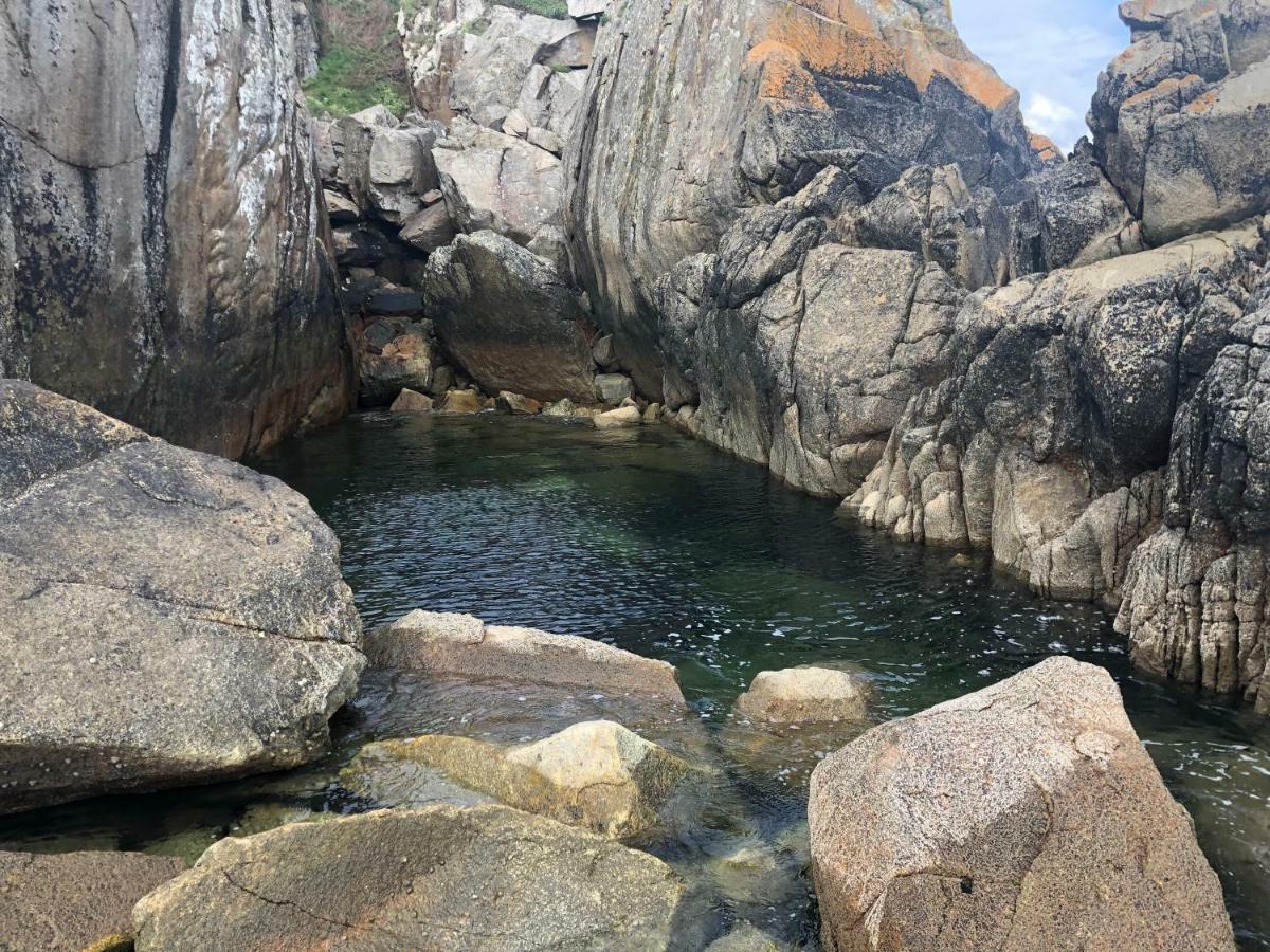 Les Fous De Bassans Poullan-sur-Mer Exterior foto